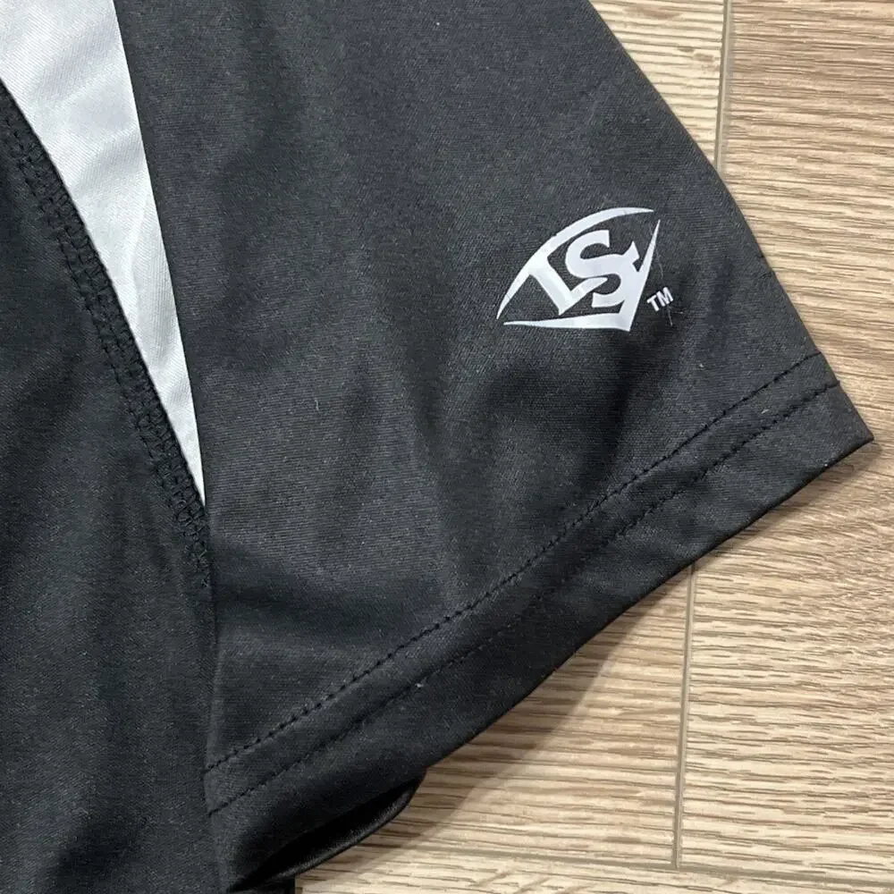 Louisville Slugger Men’s Black White Apparel Pullover XDry Size Small (A23)